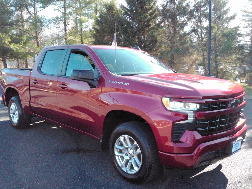 Used 2023 Chevrolet